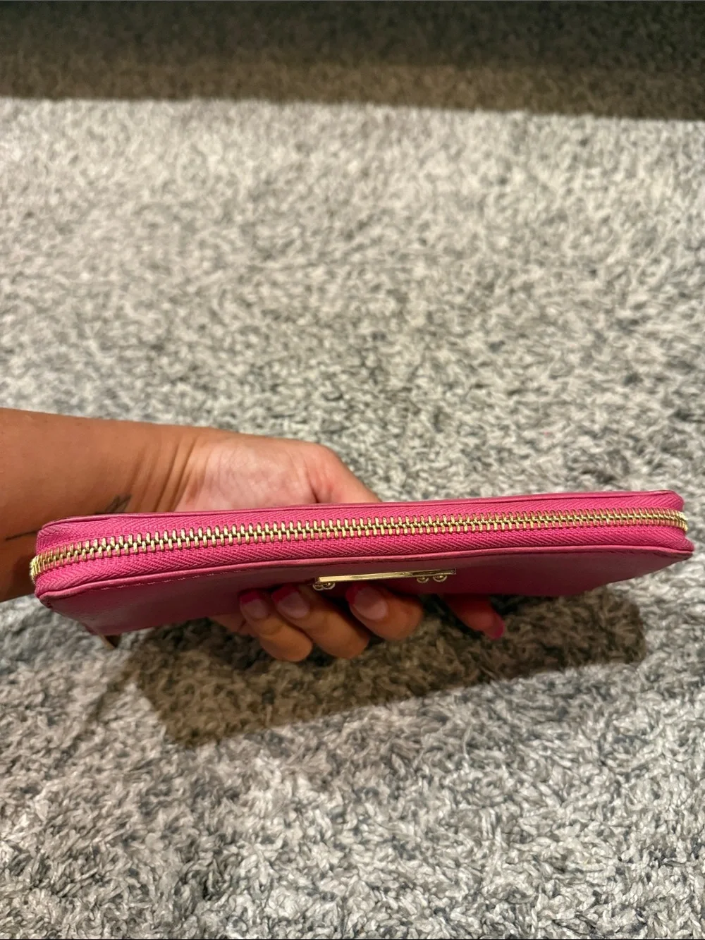 Michael Kors Pink Leather Zip-Around Wallet MK designer clutch rare gold